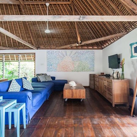 Villa Gmb Beach House Uluwatu Exteriör bild