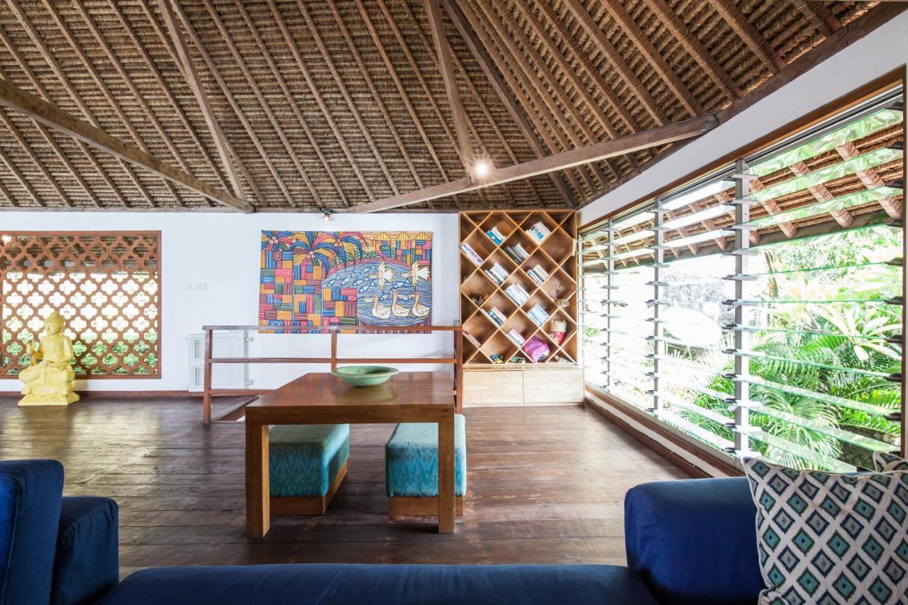 Villa Gmb Beach House Uluwatu Exteriör bild