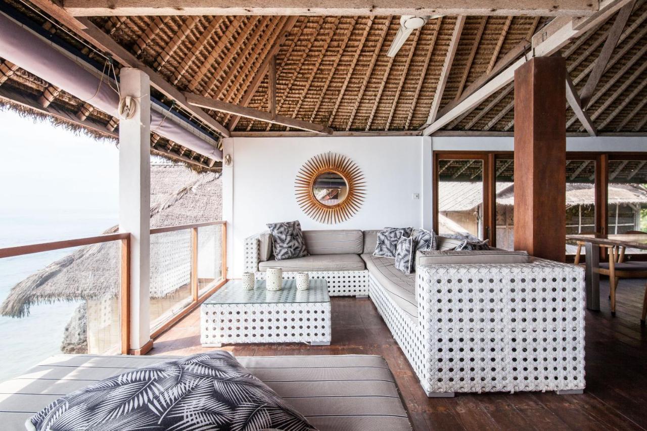 Villa Gmb Beach House Uluwatu Exteriör bild