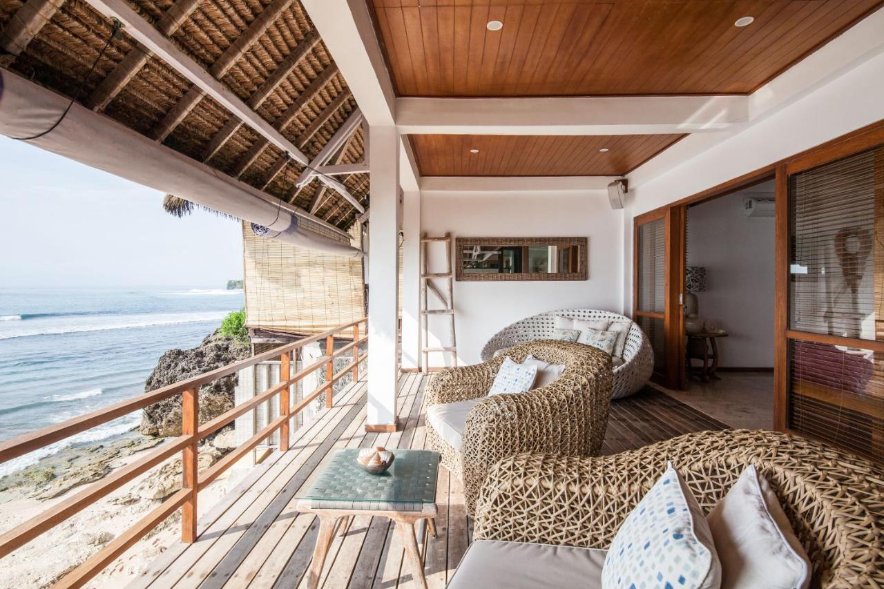 Villa Gmb Beach House Uluwatu Exteriör bild