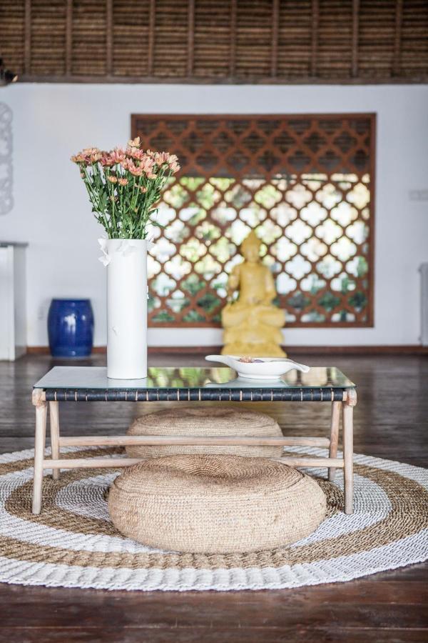 Villa Gmb Beach House Uluwatu Exteriör bild
