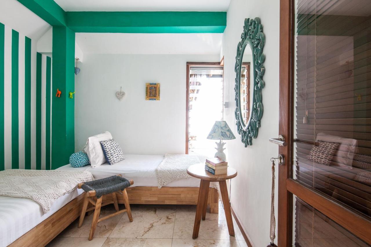Villa Gmb Beach House Uluwatu Exteriör bild