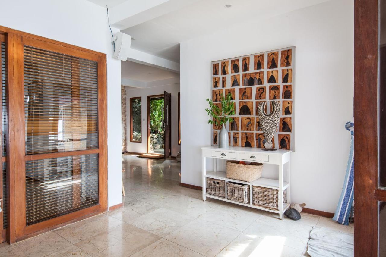 Villa Gmb Beach House Uluwatu Exteriör bild